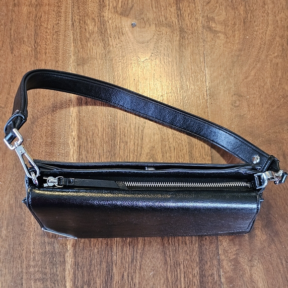 Calvin Klein Black Basalt Asymmetric Triple Compartment Convertible Shoulder Bag - Picture 4 of 11